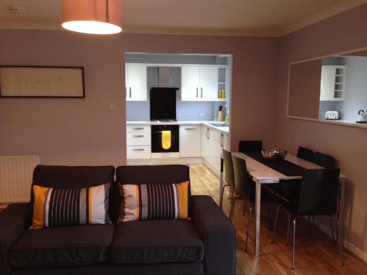 Flat Three, 212 Eaglesham Road, East Kilbride, Glasgow Luaran gambar